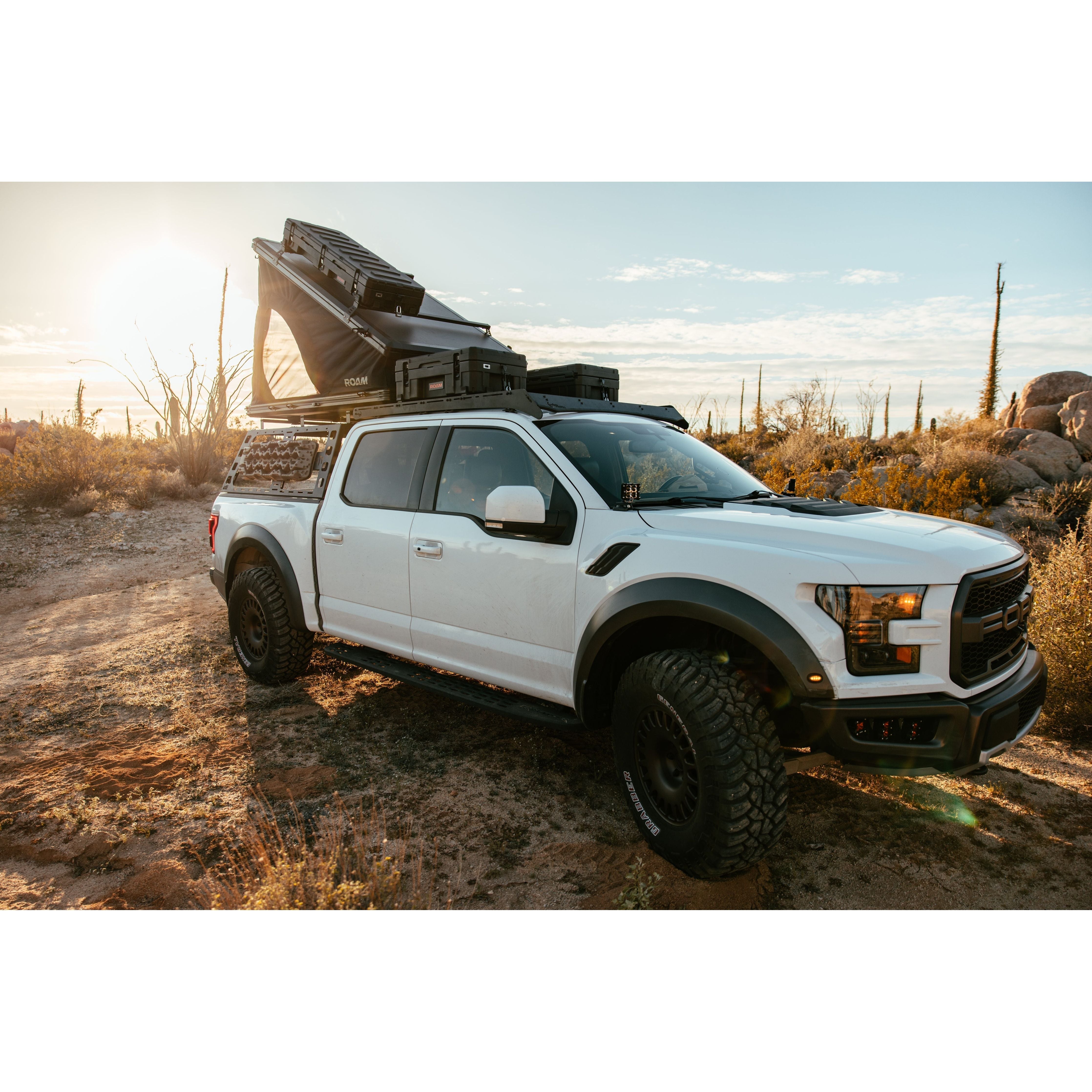 The Desperado Hardshell Rooftop Tent