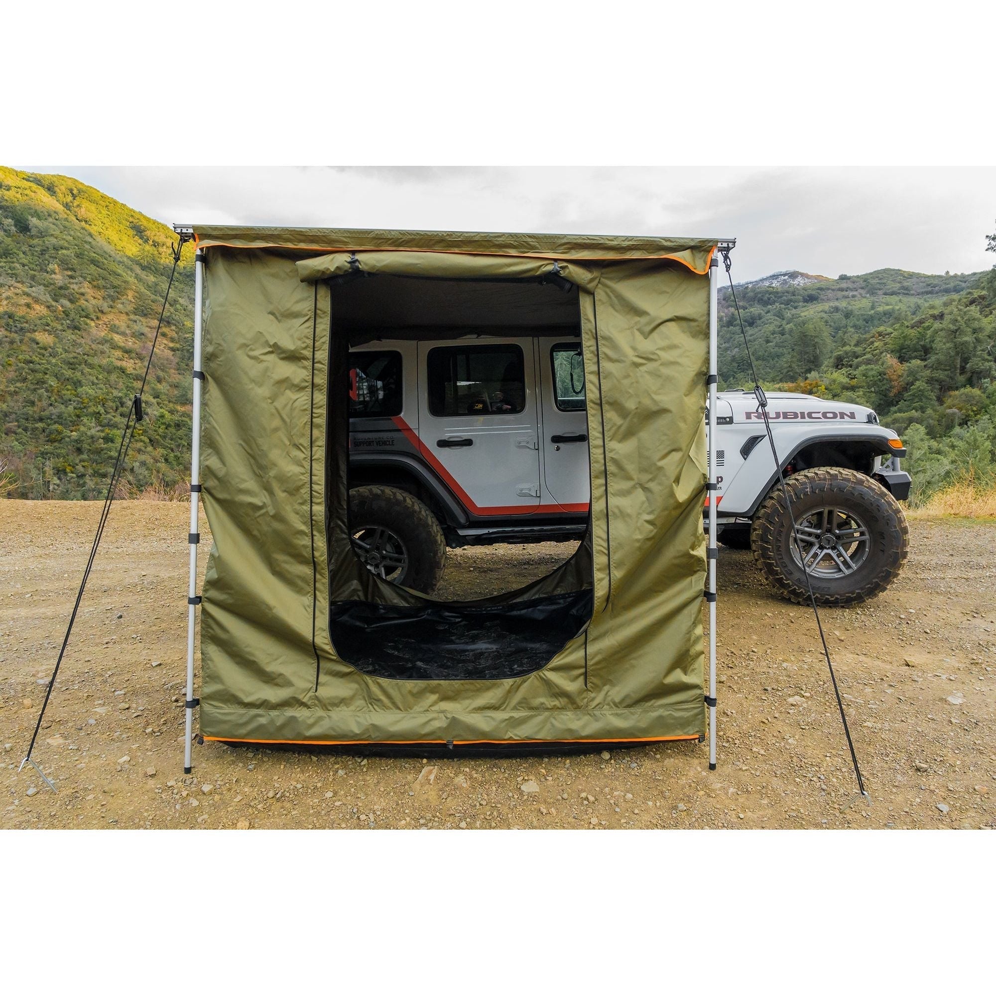 Spacious rooftop awning room for any vehicle